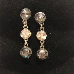Beautiful Simple Crystal Trio Drop Earrings,NWT